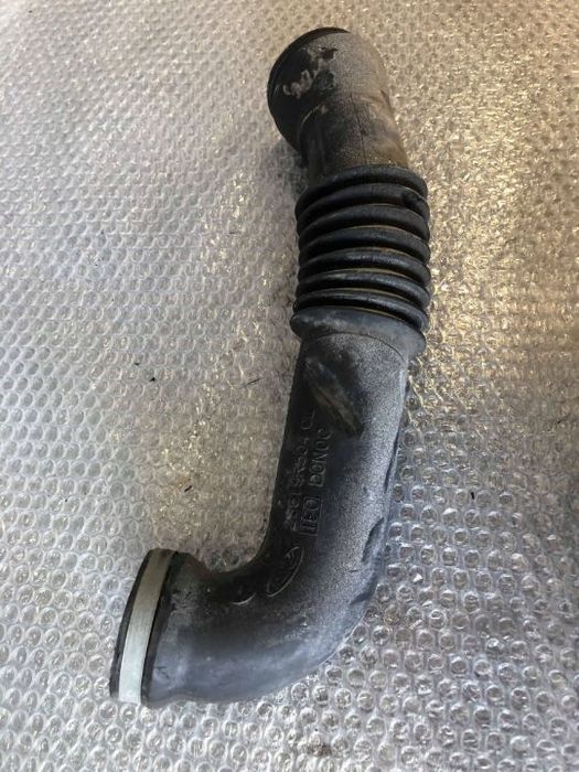 furtun intercooler 1.3 benz  fuja ford fiesta 5 fusion mazda 2 2002-2008