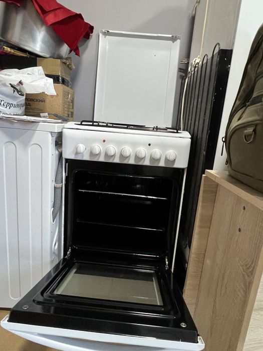 Холодильник и газплита