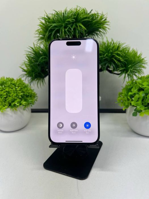 IPhone 15 pro 256 gb