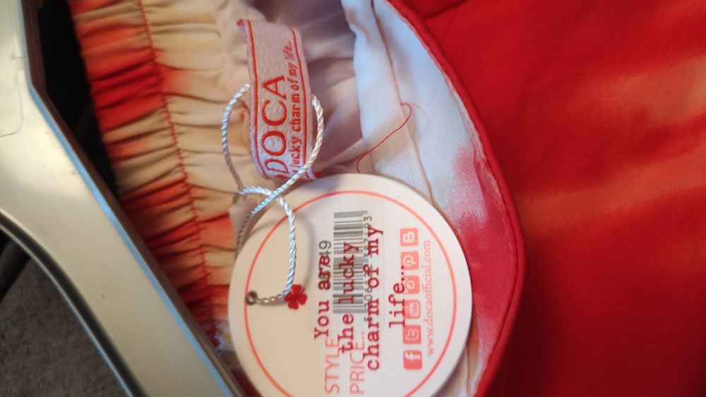 Pantaloni doca noi cu eticheta