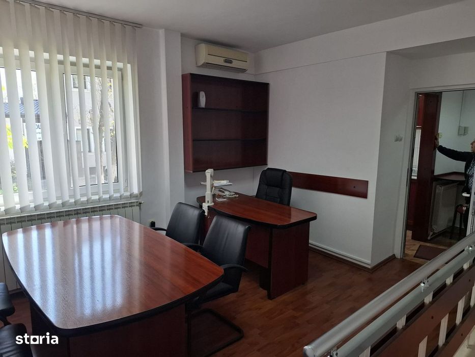Spatiu birouri 60 mp- de inchiriat. Ultracentral.
