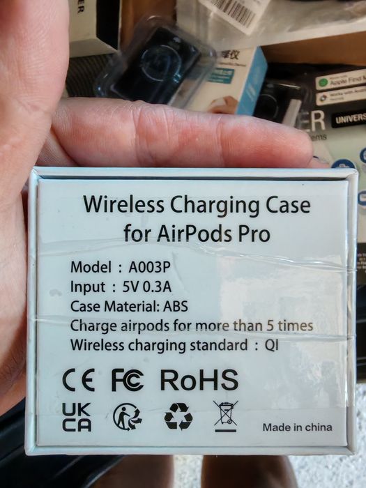 Charging case airpods pro нов