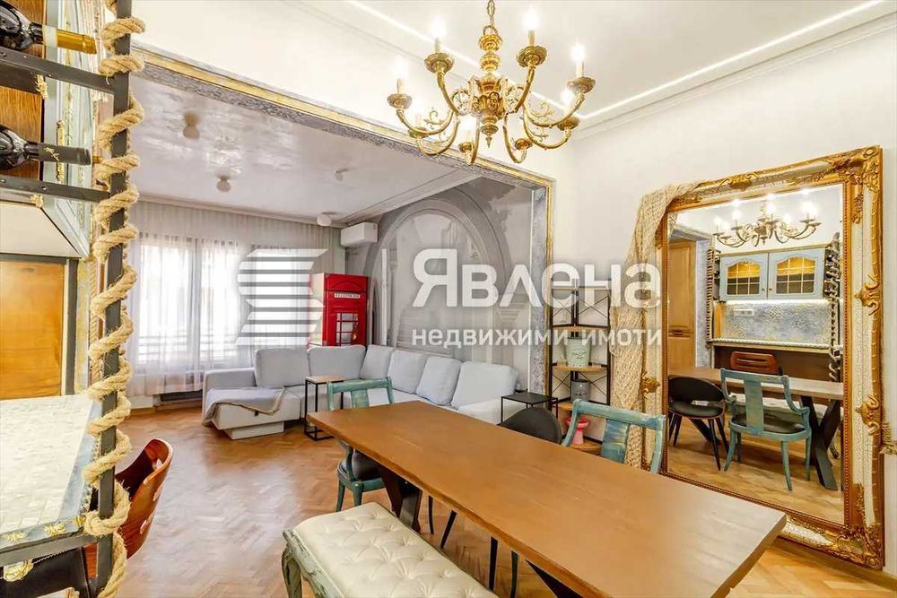 Продава се Двустаен апартамент в София, Център - 64 кв.м за 2351 €/кв.м - Снимка #13