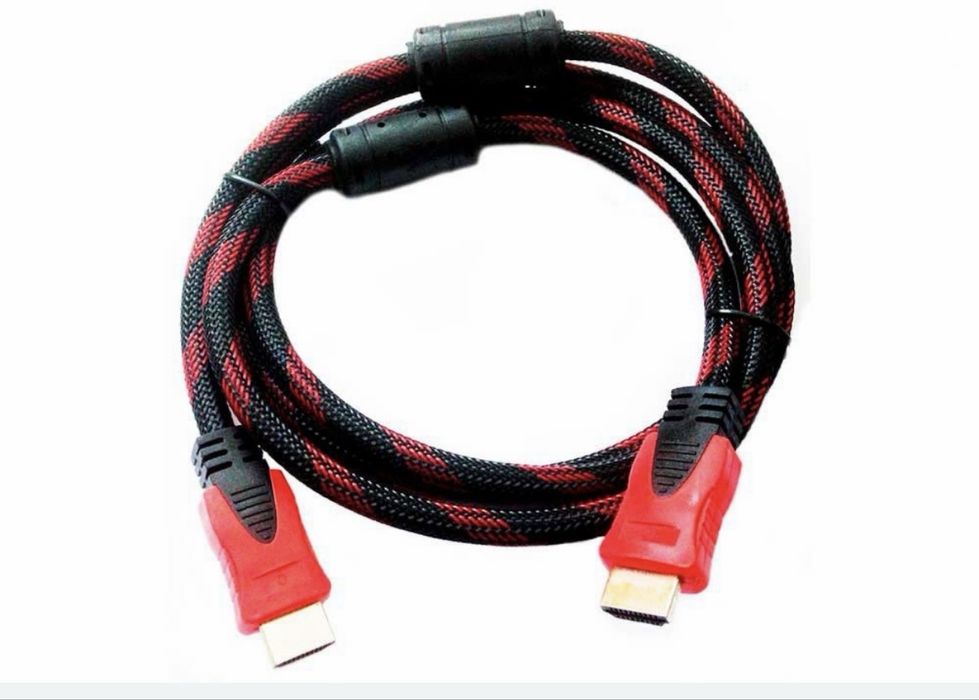 В продаже HDMI кабеля  1,5м (в упаковке)