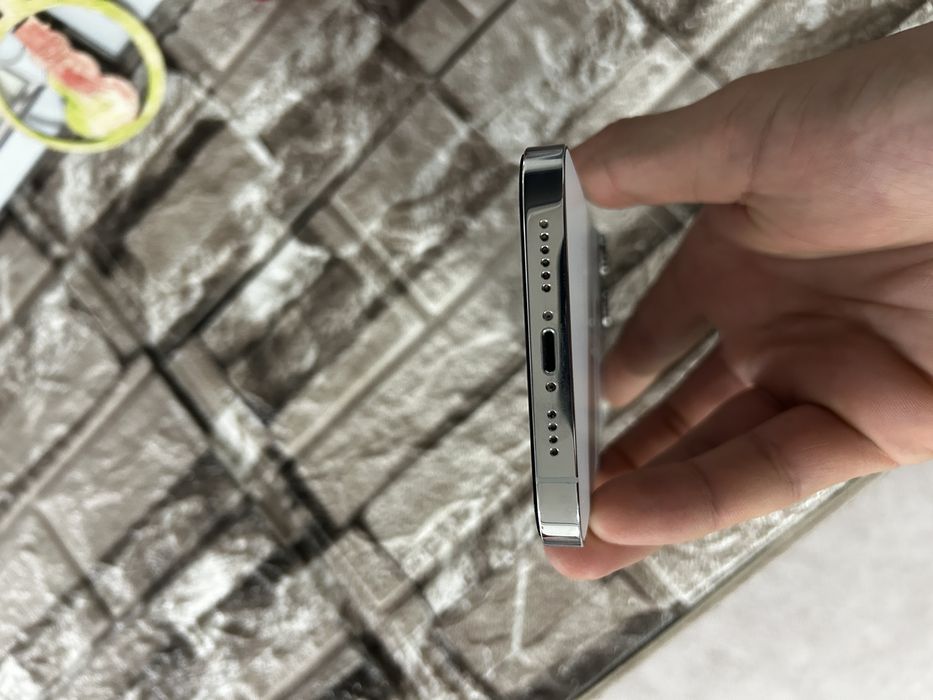 Vand iphone 14 pro max 128gb