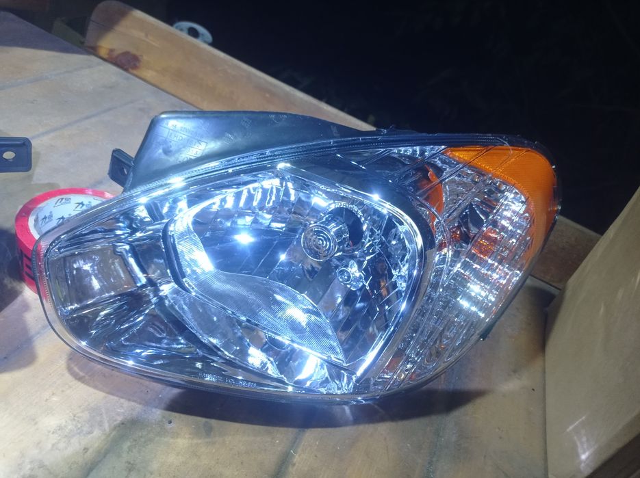Фары на Hyundai accent 06-2011 хрустальные.