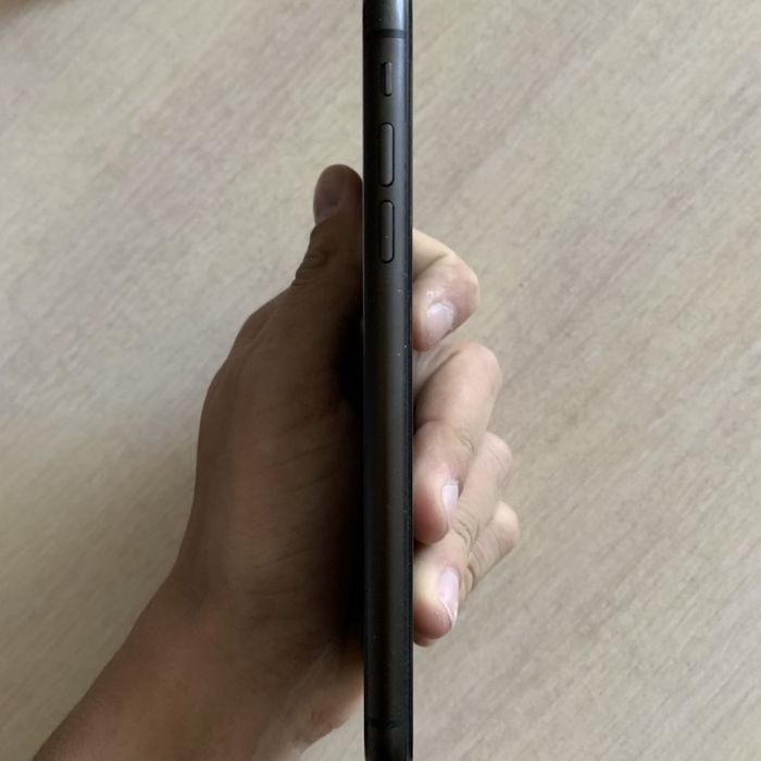 Продам iPhone 11 128gb