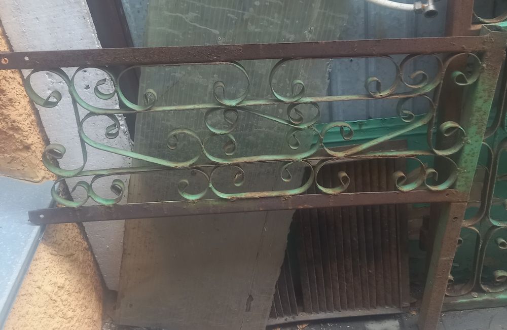 Продам узористую калитку
