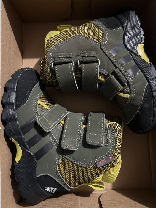 Детски маратонки, ръкавици , сандали new balance, nike