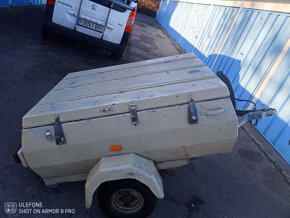 Продавам ремарке