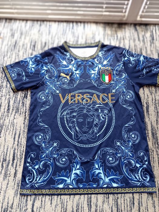 Тениски на Италия и Бразилия  без забележки