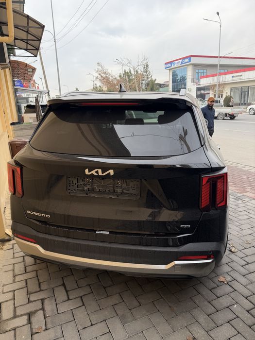 Kia sorento 2024 7 kishilik
