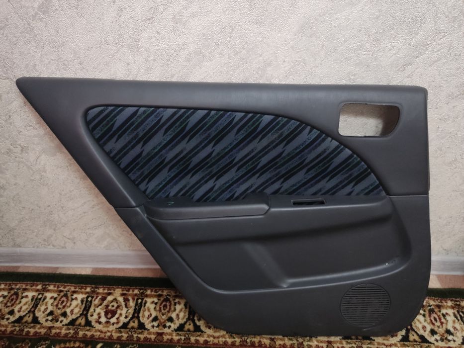 Продам дверные карты