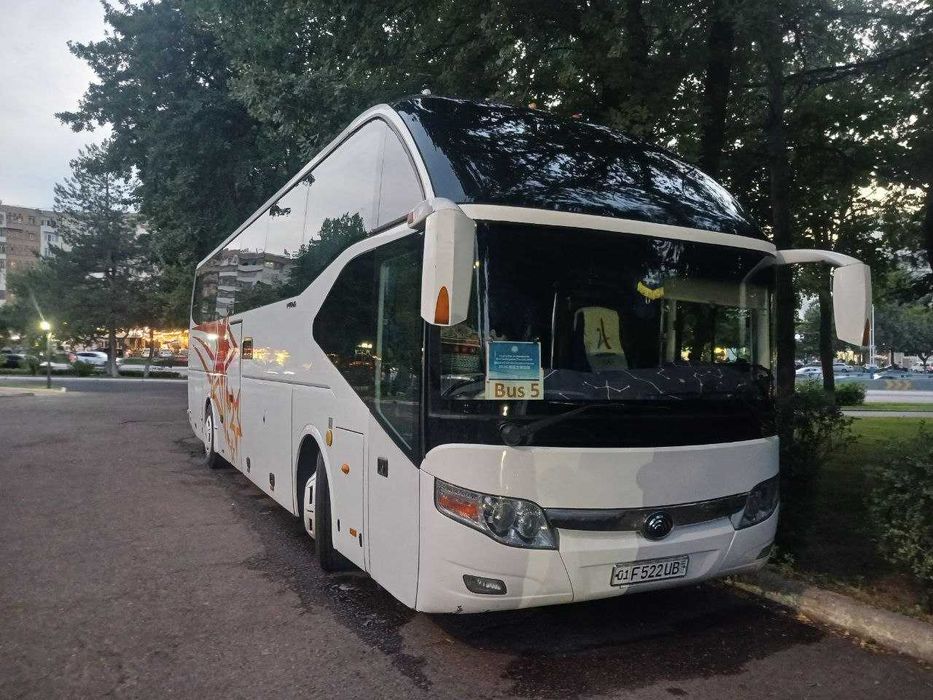 50 o‘rinli katta avtobus haydovchi bilan |Turistik va guruhli safarlar