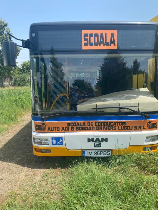 Scoala de soferi ADI & BOGDAN DRIVERS-LUGOJ Cat.AM,A1,A2,A,B,C,CE,D