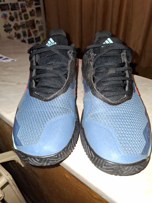 Маратонки Adidas номер 42 2/3