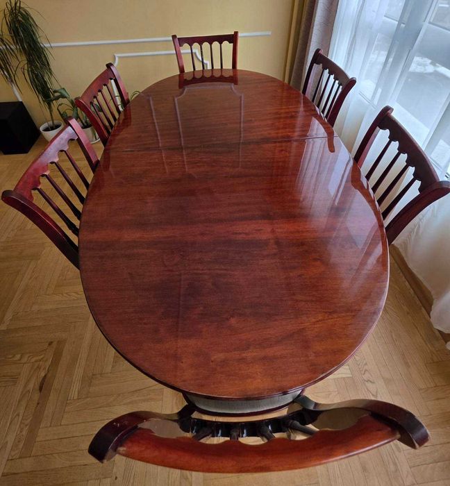 Трапезна маса с 6 стола