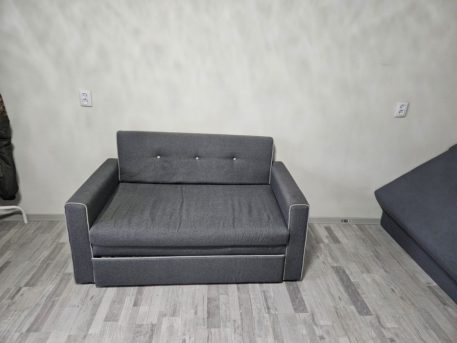 Раскладной диван двухместный
