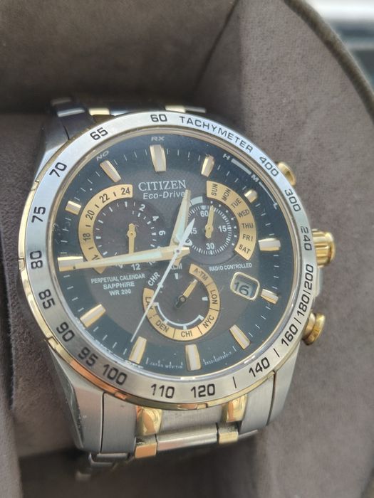 Ceas Citizen Eco Drive Solar Radio Controlat