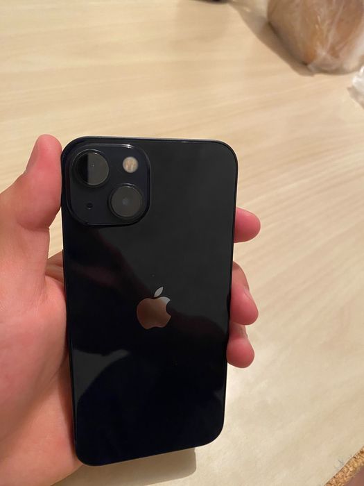 iphone 13. 128gb