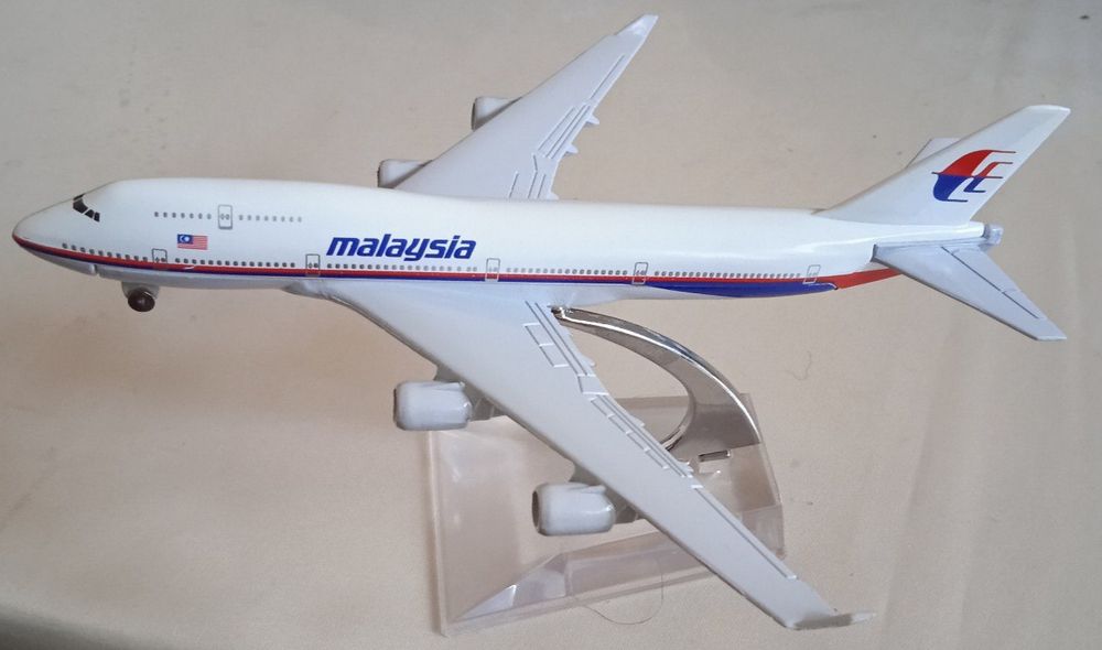 Сувенир Самолёт  Боинг 737