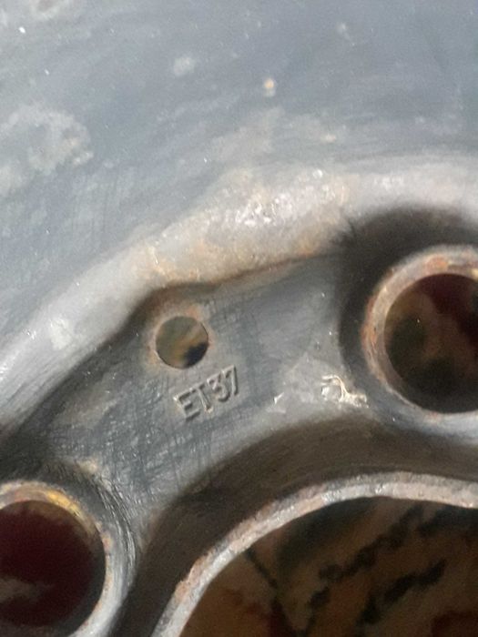 Продавам джанти с гуми 195/65R15