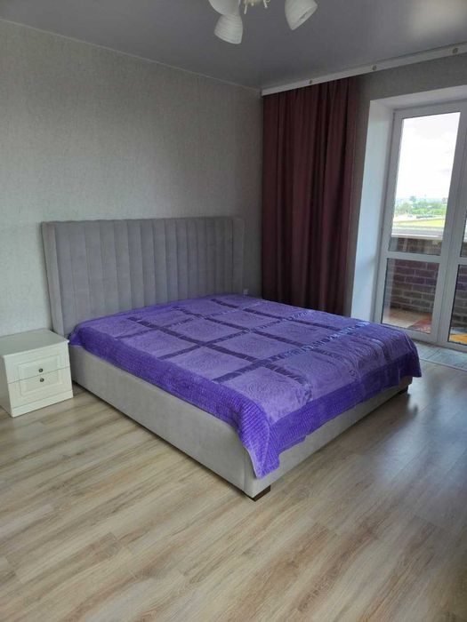 3к Береке 81 м2 7/9эт с мебелью!