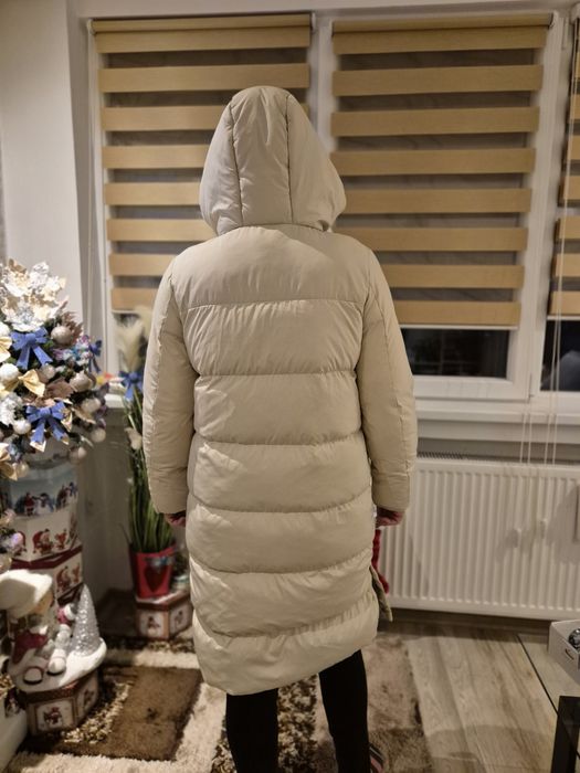 Geacă lungă cu umplutura puf Vero Moda – stare impecabilă