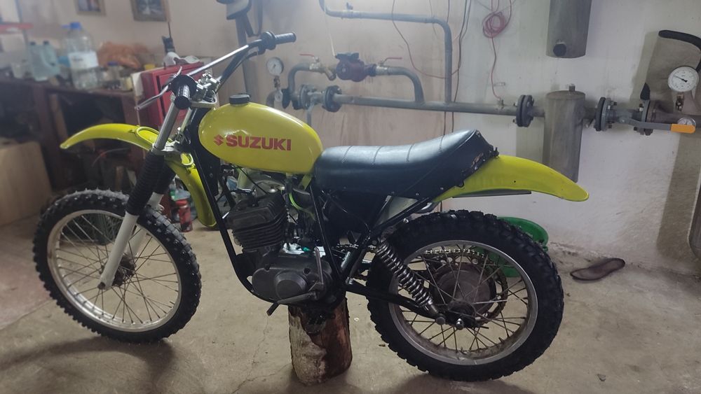 Продам кроссовый мотоцикл