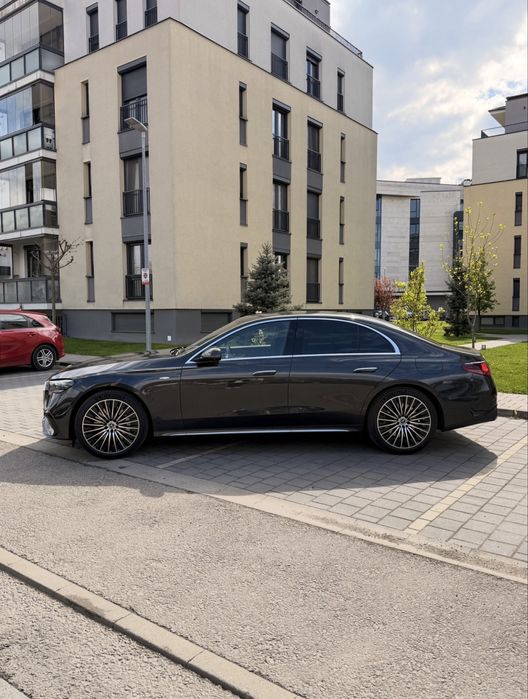 MERCEDES-BENZ E-Class 2025 — imagine 4