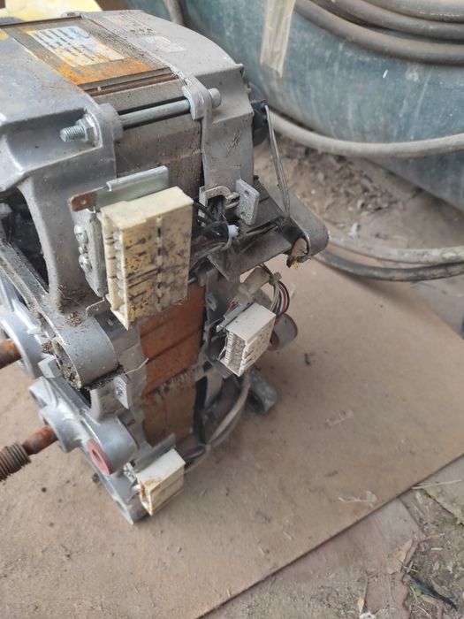 Продам электродвигател