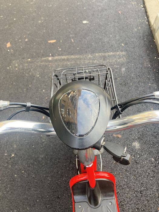 Двуместен електрически скутер