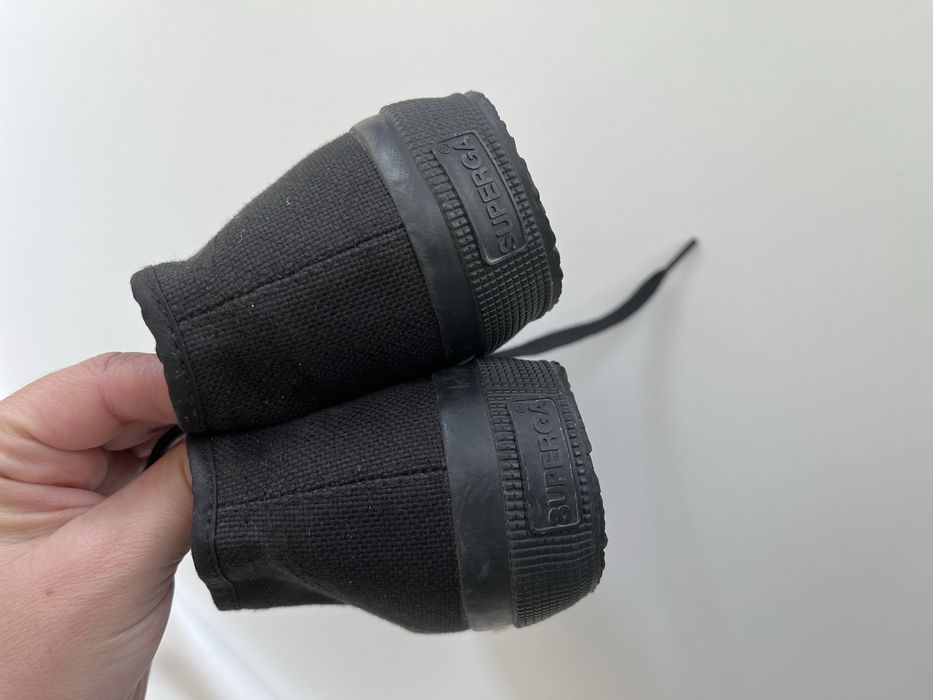 Спортни обувки Superga