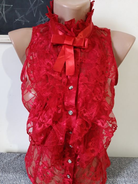 Bluza eleganta roșie dantela sexy victorian style mărimea S 36