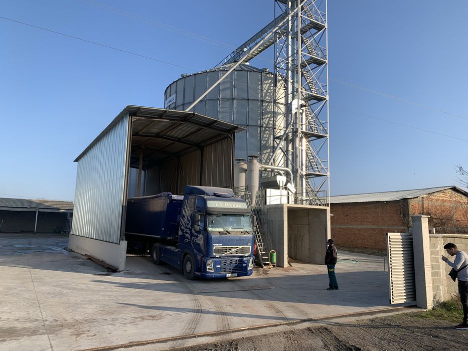 Фуражи/Зърна- Пакетирано/Насипно-Големи и Малки количества