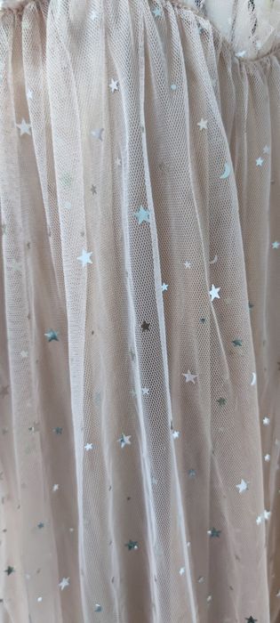 Дизайнерска рокля от тюл на звездички L размер