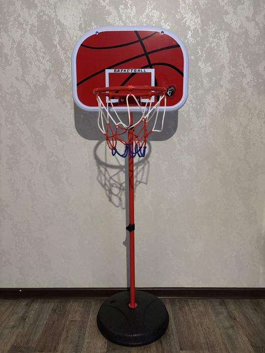 Продам Баскетбольное Кольцо на Стойке!