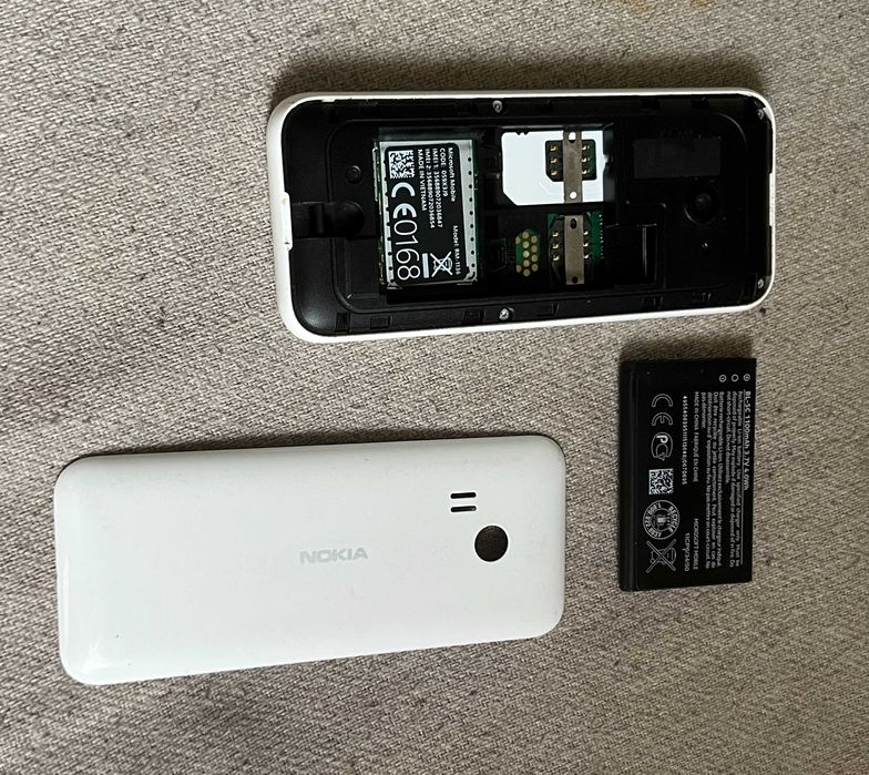 Telefon Nokia 216 RM 1136 dual sim functional fara incarcator