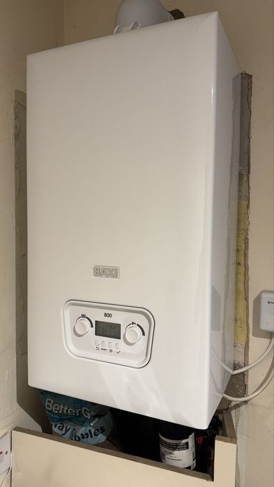 Centrala gaz baxi 824 24 kw + termostat  hive smart