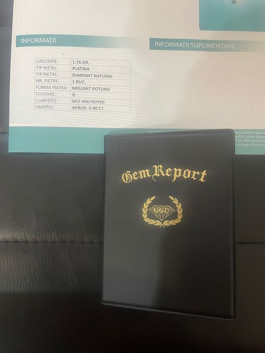 Lanț din platina avand un pandant cu diamant natural