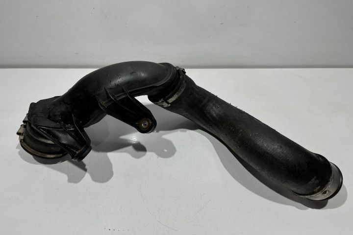 Furtun / tub intercooler dreapta 350 CDI A2215281482 Mercedes-Benz S-