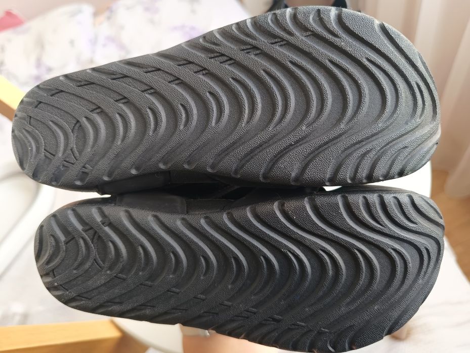 Черни сандали Nike 33,5 НОВИ