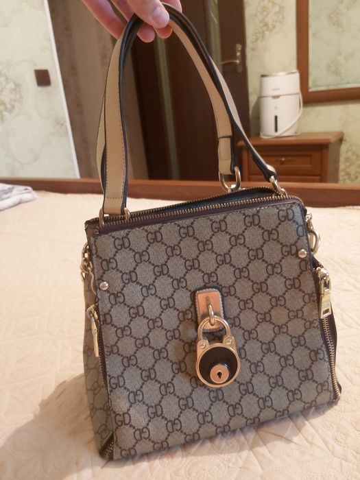 Продам сумку на повседневку