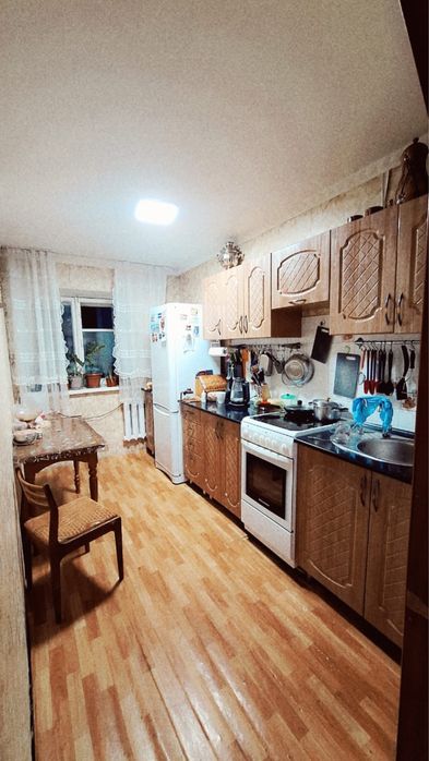 Продам 2 комнатную квартиру