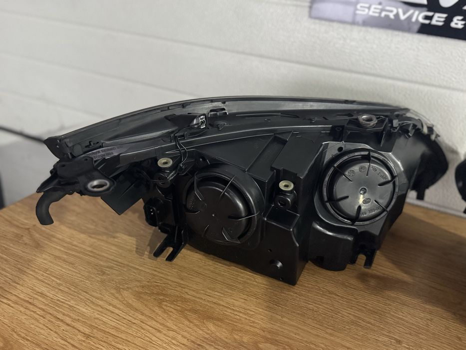 Оригинални фарове от bmw/бмв -  Е60/Е61   5-та серия