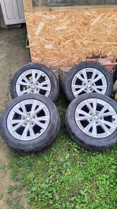Genti Skoda 3   205/65/16