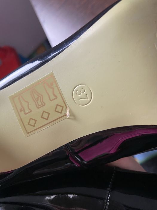 Pantofi stiletto negru