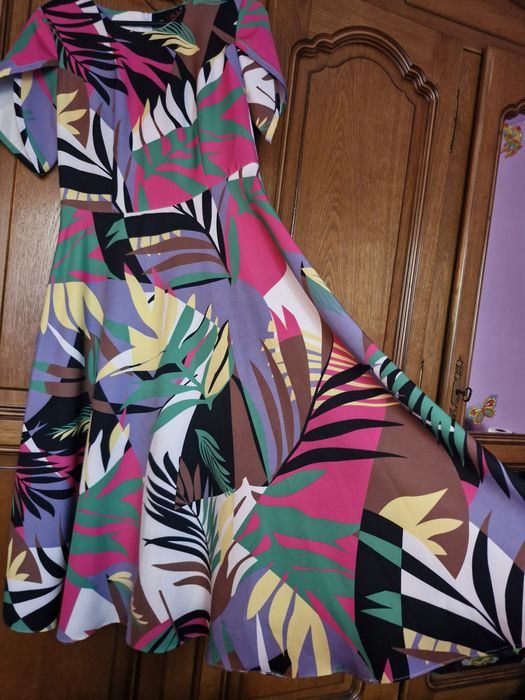 Rochie lunga cu maneca scurta,42