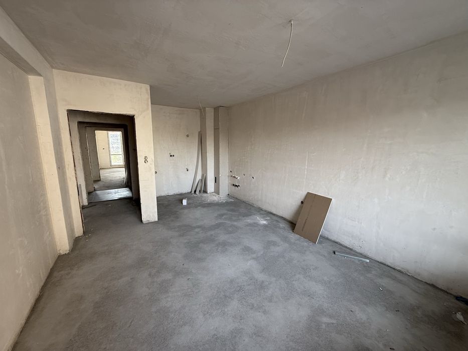 Продава се Двустаен апартамент в Пловдив, Южен - 80 кв.м за 587 €/кв.м - Снимка #7