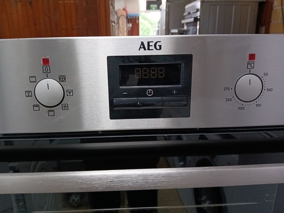 Иноксова фурна за вграждане АЕГ Aeg  Made in Germany с 2 години Гаранция!
